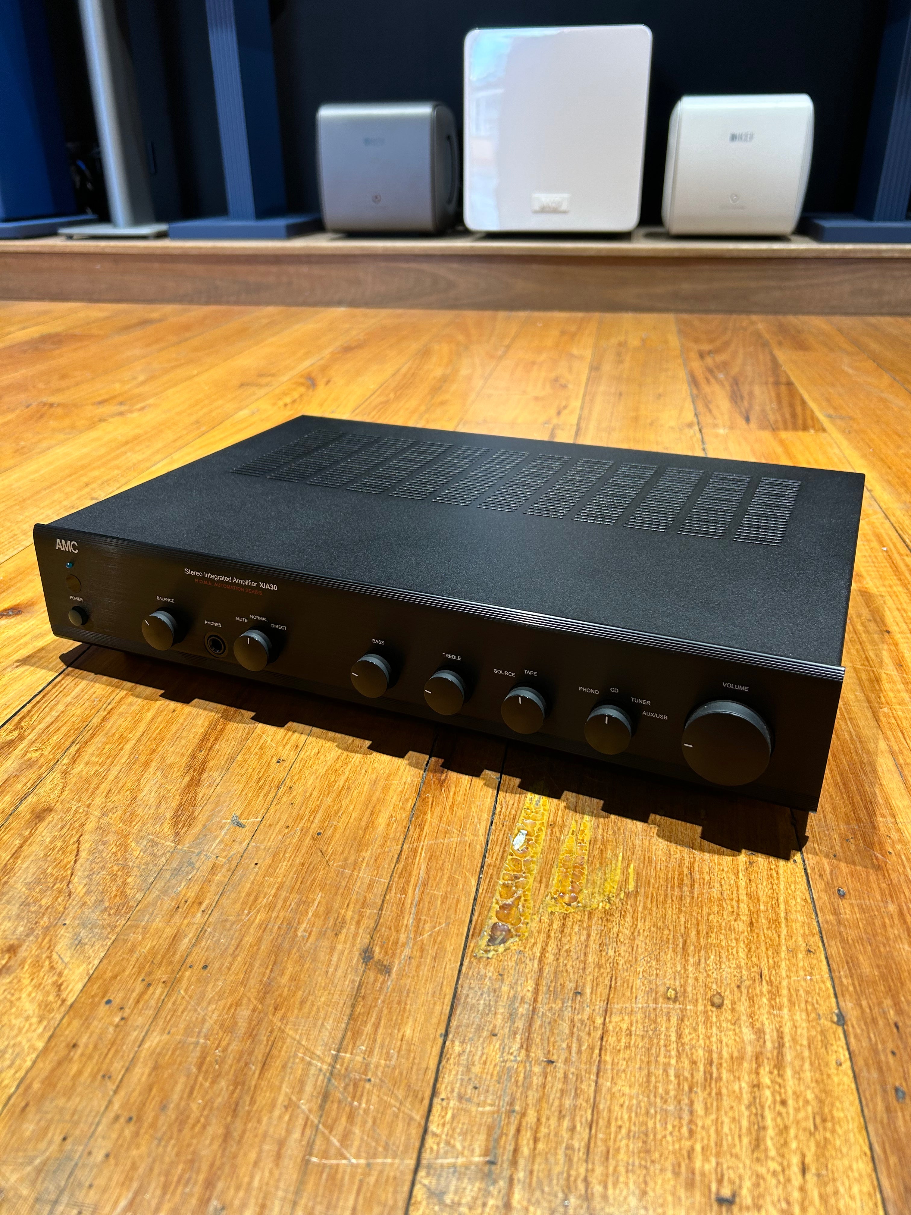 AMC XIA 30 Integrated Stereo Amplifier