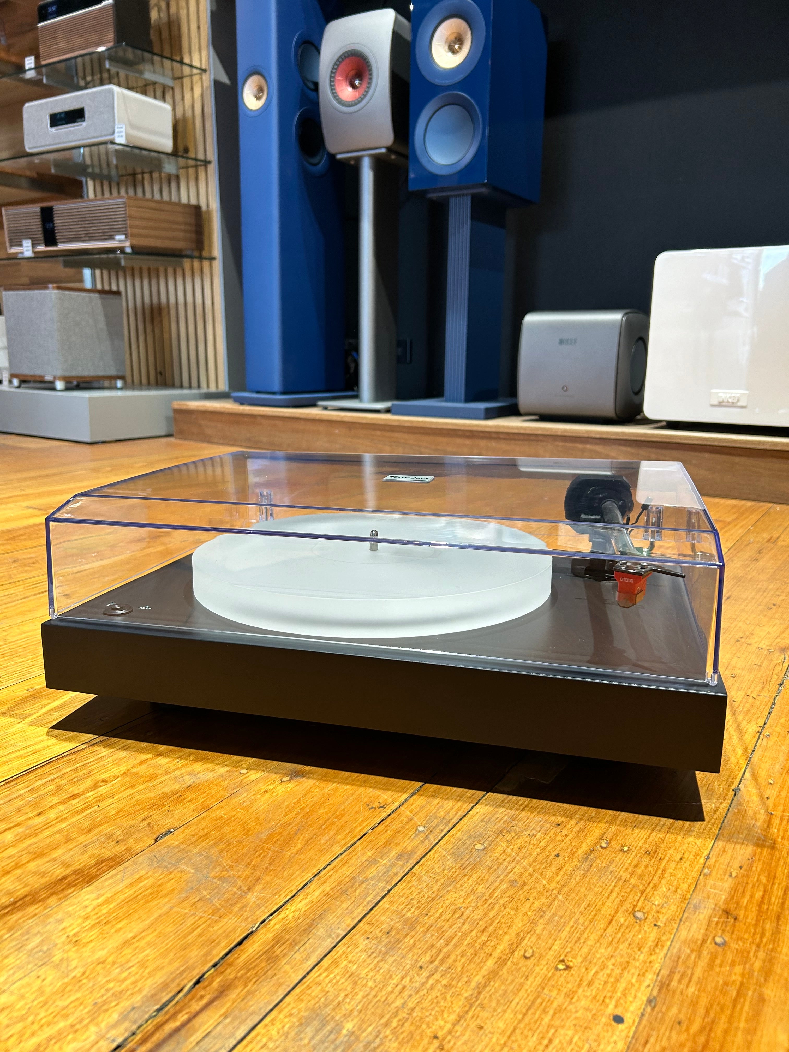 ProJect X1 Turntable - Satin Black - Open Box