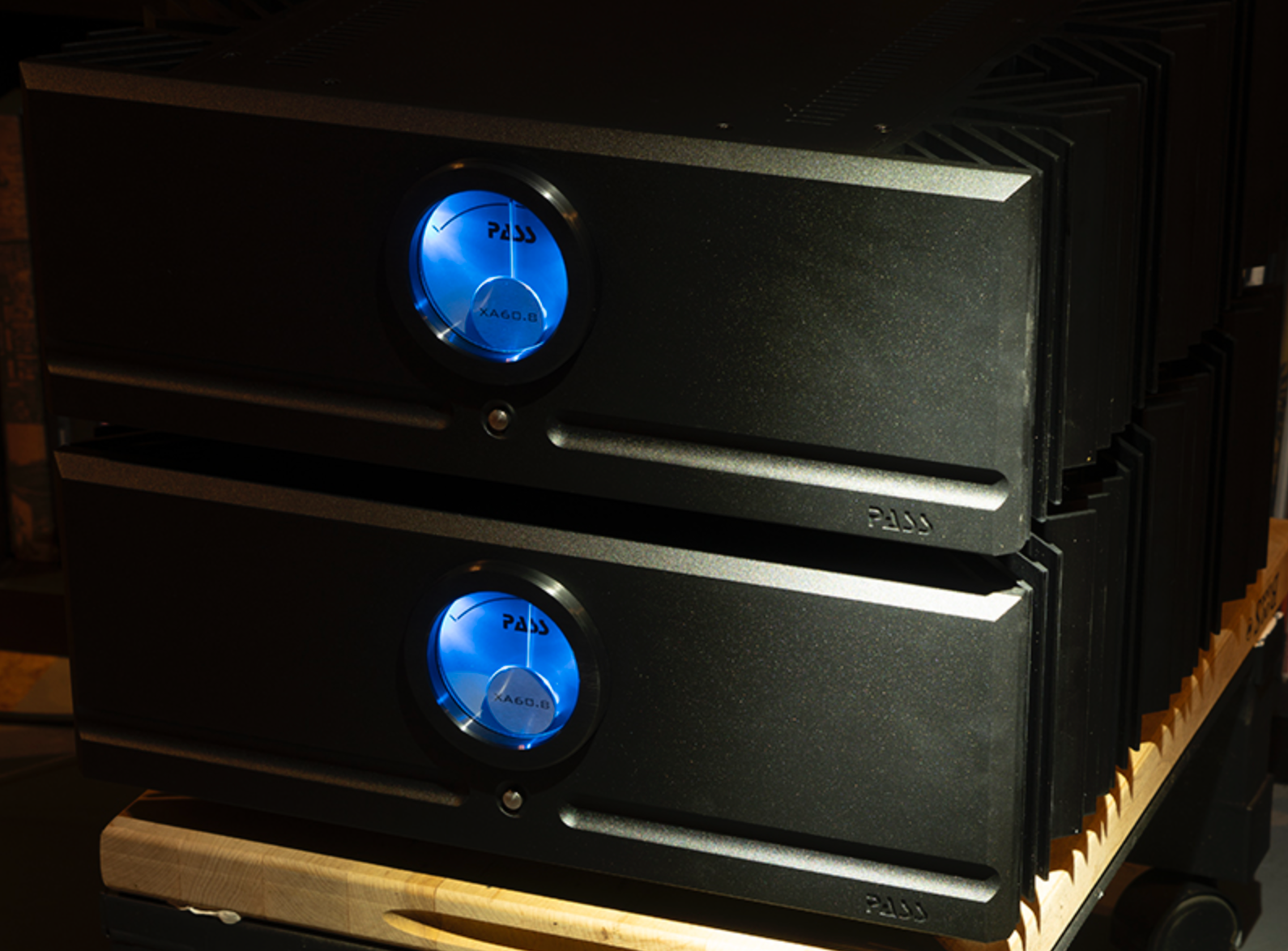 Pass Labs XA60.8 Monoblock Amplifier (Pair), black hero