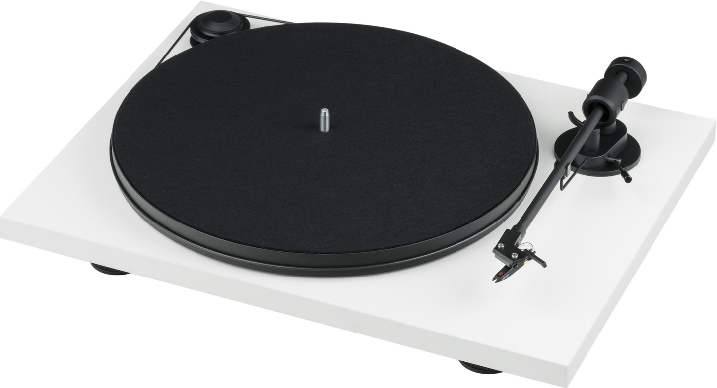 ProJect Primary E Turntable with OM Cartridge in white