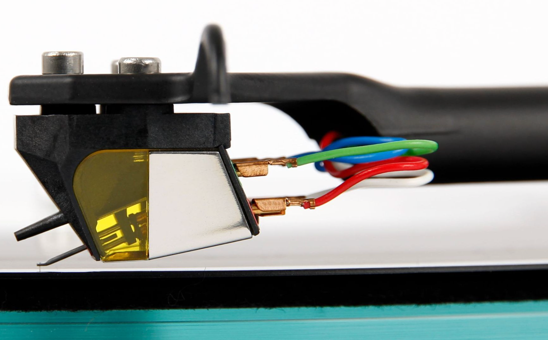 Rega Nd7 Neodymium MM Cartridge, mounted side on
