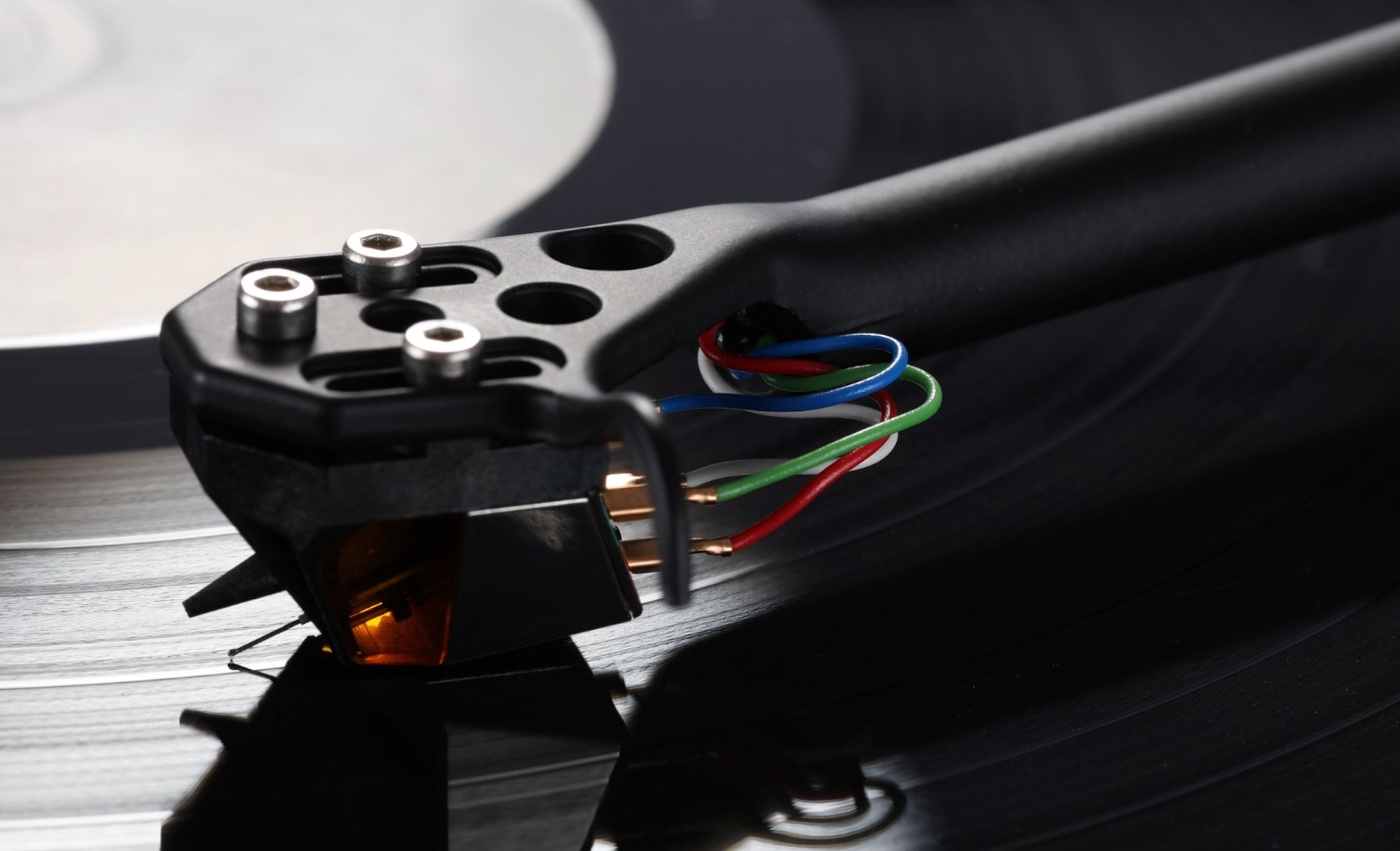 Rega Nd9 Neodymium MM Cartridge, close up