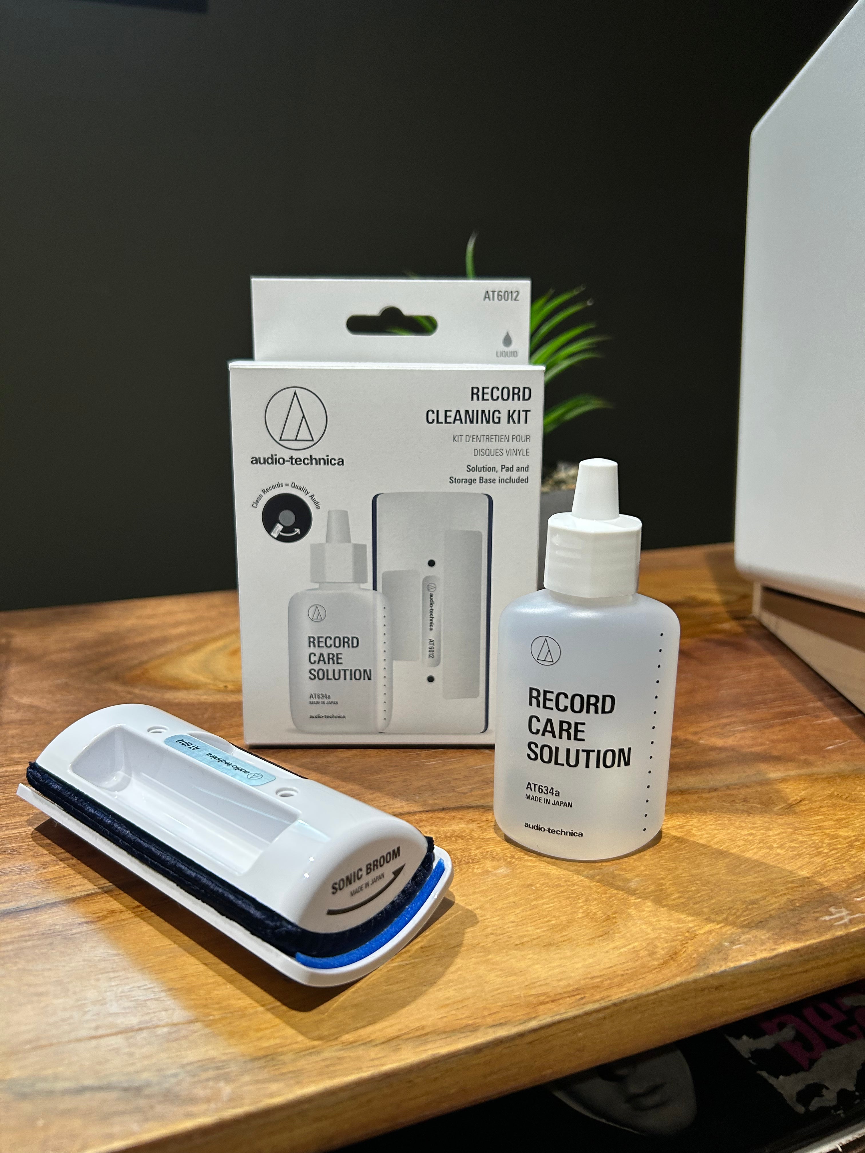 The Constant Repeat Turntable Pack