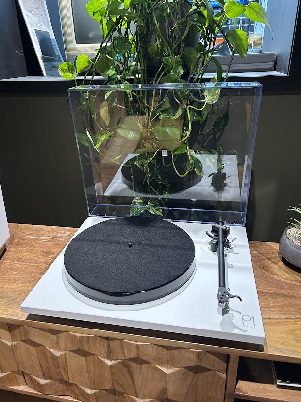 The Constant Repeat Turntable Pack