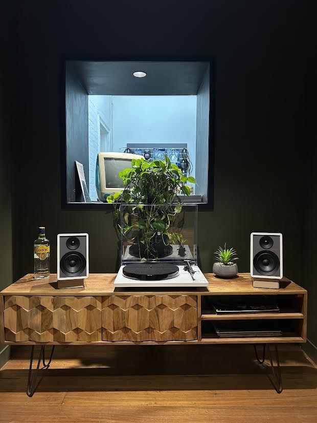 The Constant Repeat Turntable Pack