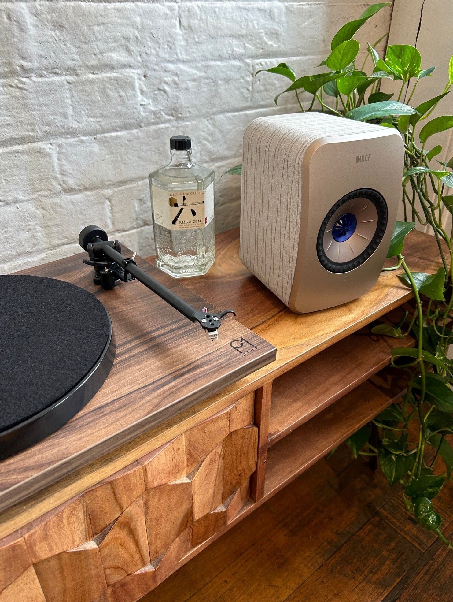 The Revolver Turntable Pack