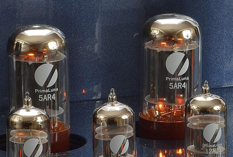 PrimaLuna EVO 100 Tube Digital Analog Converter, image shows tubes