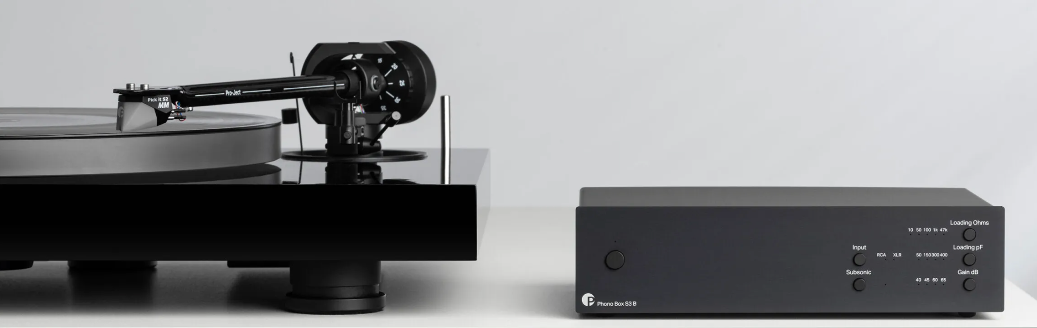 ProJect Tube Box S3 B Phono Pre-amplifier with turntable