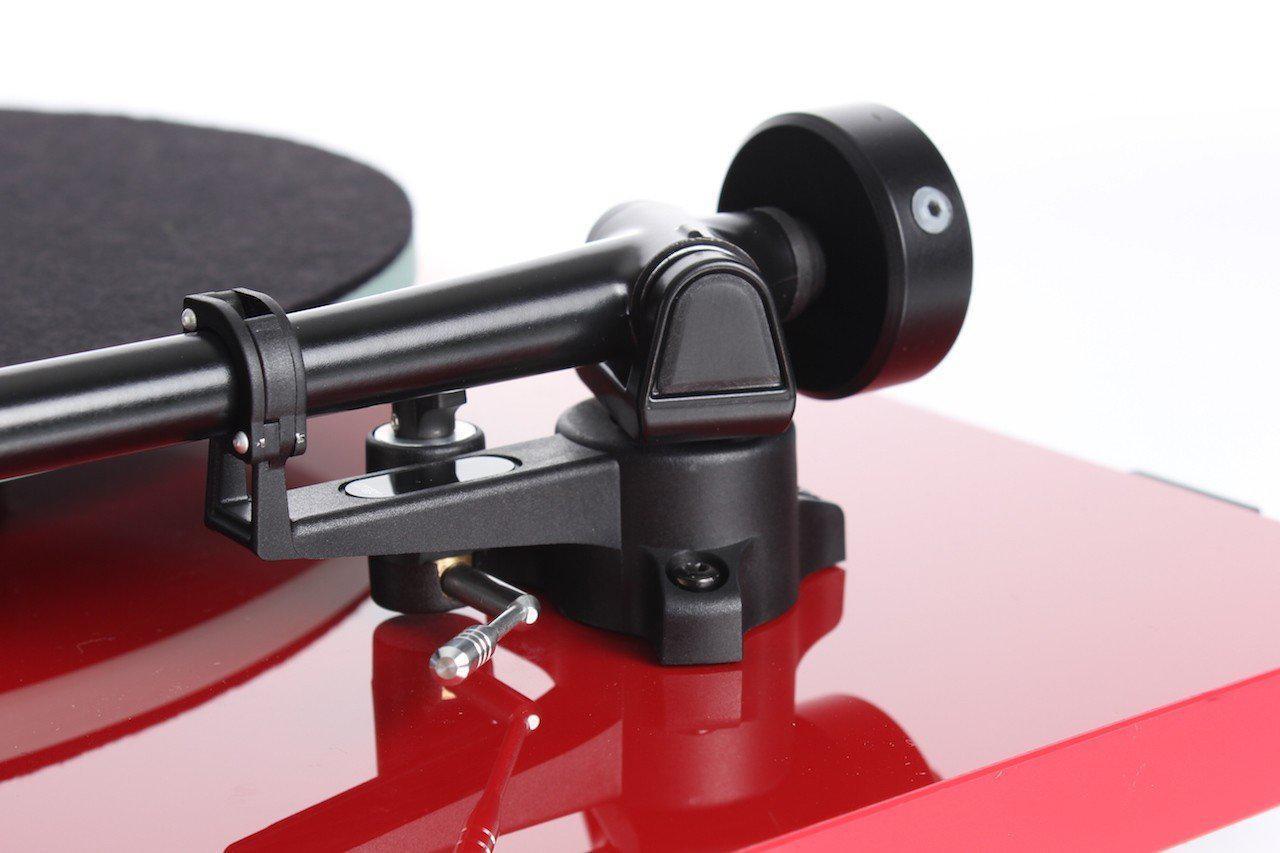 Rega Turntables Rega Planar 2 Turntable - Gloss Red
