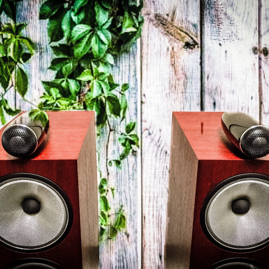 B&W (Bowers & Wilkins) Nautilus 801 Speakers with Shipping Cartons