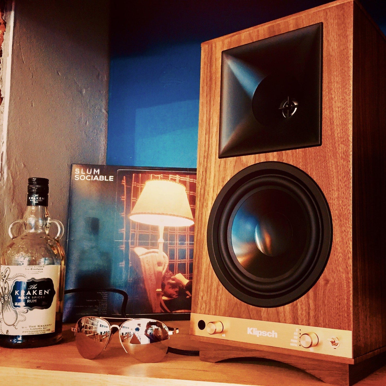 Klipsch Speakers The Legendary "Live" Sound Vinyl Revival