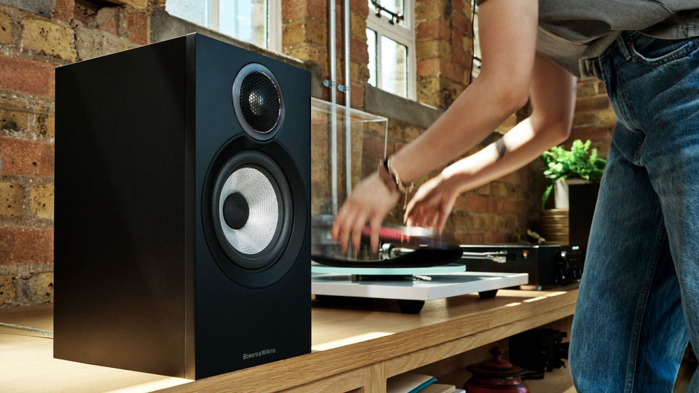 Bowers & Wilkins (B&W) - Vinyl Revival
