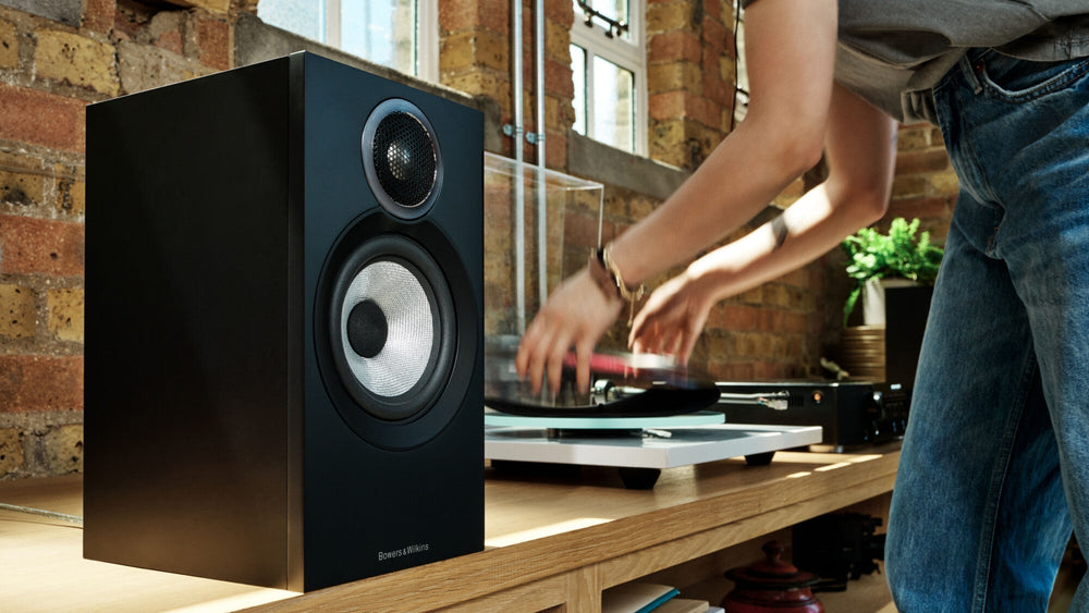 Bowers & Wilkins (B&W) - Vinyl Revival
