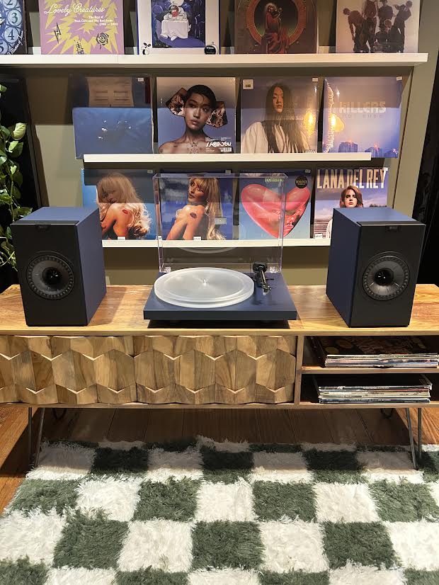The Blue Balls Turntable Pack