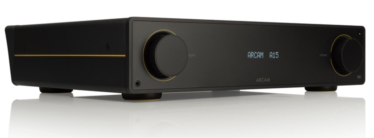 Arcam A15 Integrated Amplifier - angle image