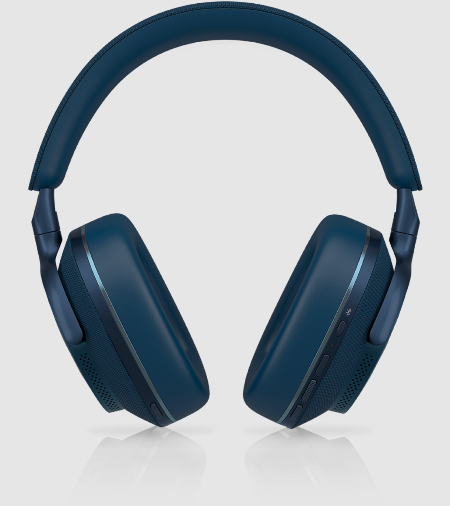 B&W Px7 S2e Noise Cancelling Headphones in Ocean Blue. Image shows controls