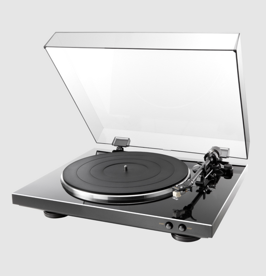 Denon DP-300F Fully Automatic Analog Turntable  with lid
