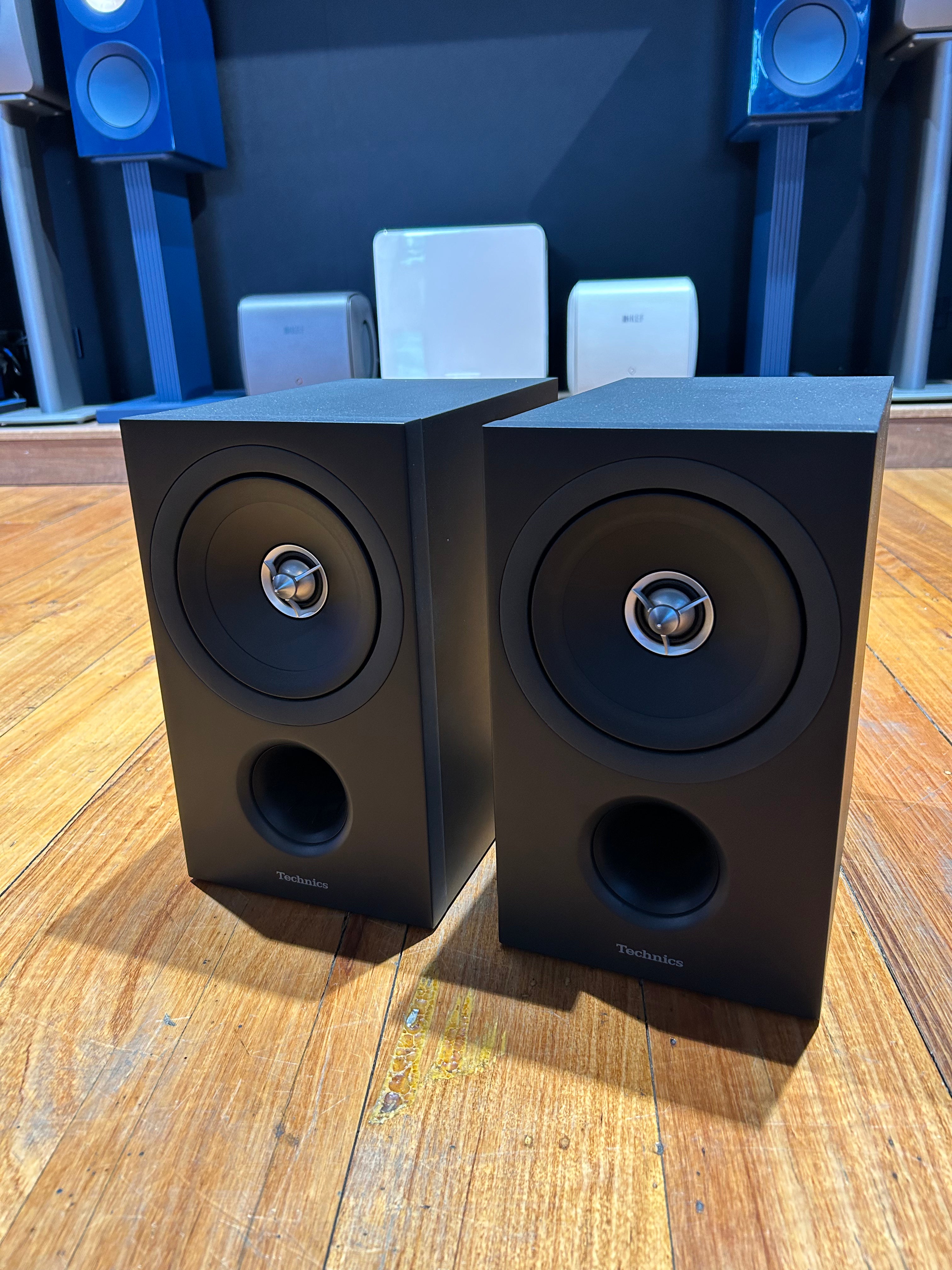 Technics SB-C600E Premium Class Bookshelf Speakers (open box)