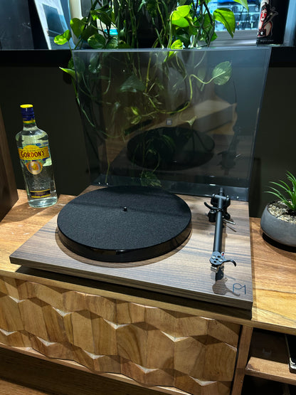 The Upper Elipson Turntable Pack