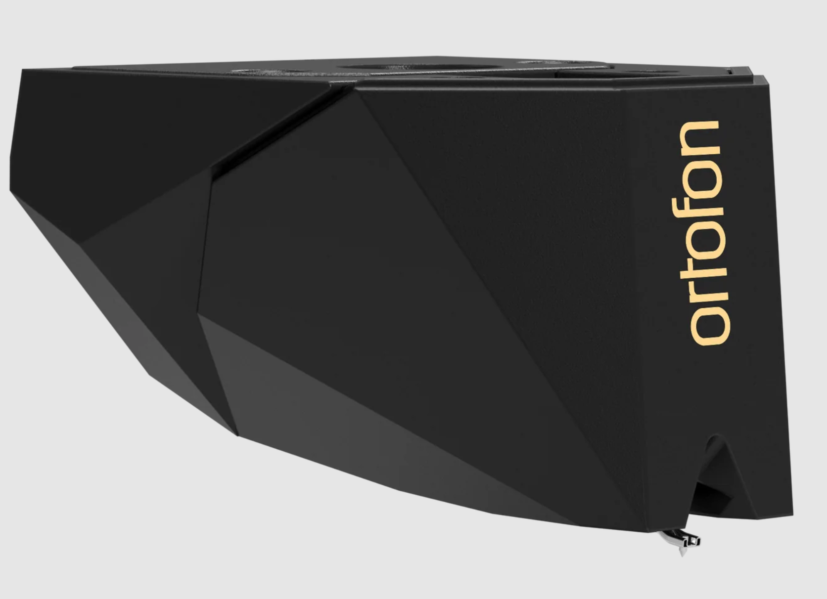 Ortofon 2MR Black Cartridge.  Angled image