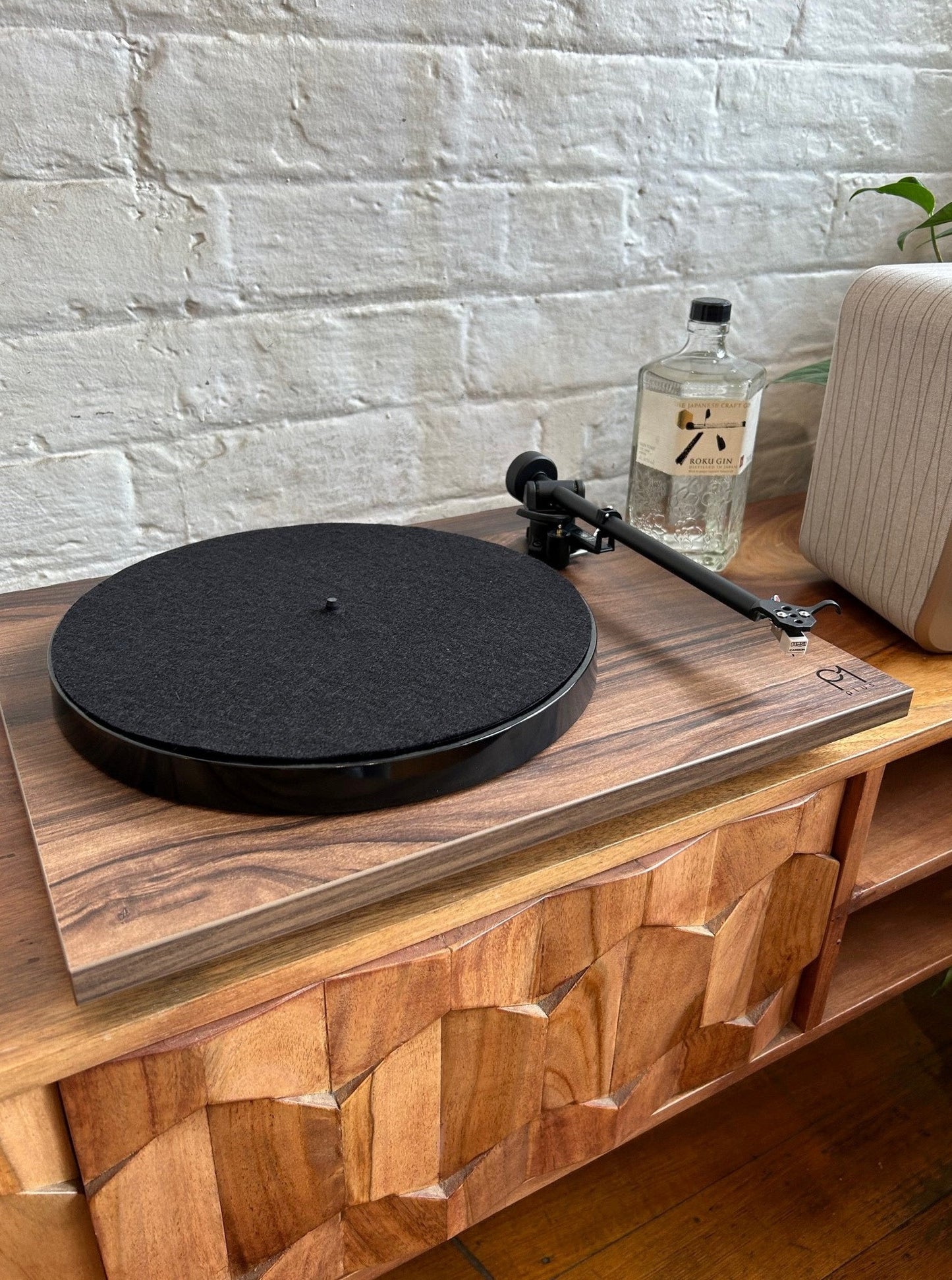 The Revolver Turntable Pack