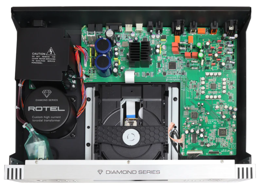 Rotel Diamond Series DT-6000 DAC Transport.  Internal components Image