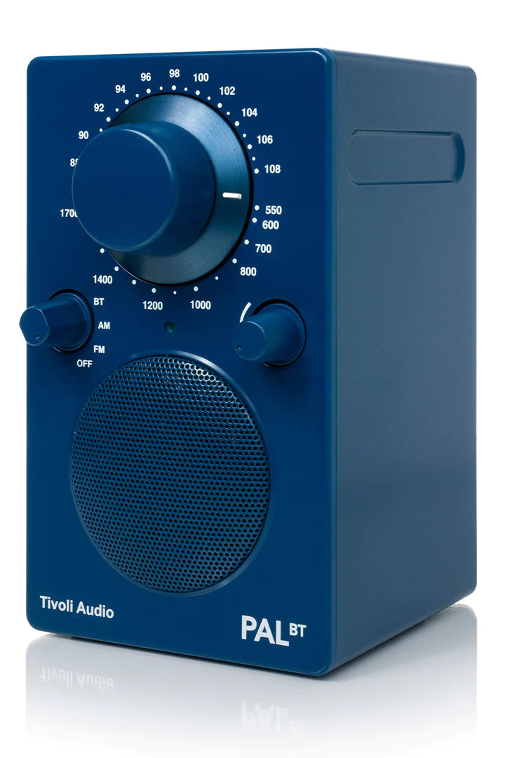 The Tivoli Audio PAL BT delivers outstanding sound on the go. Image of Blue