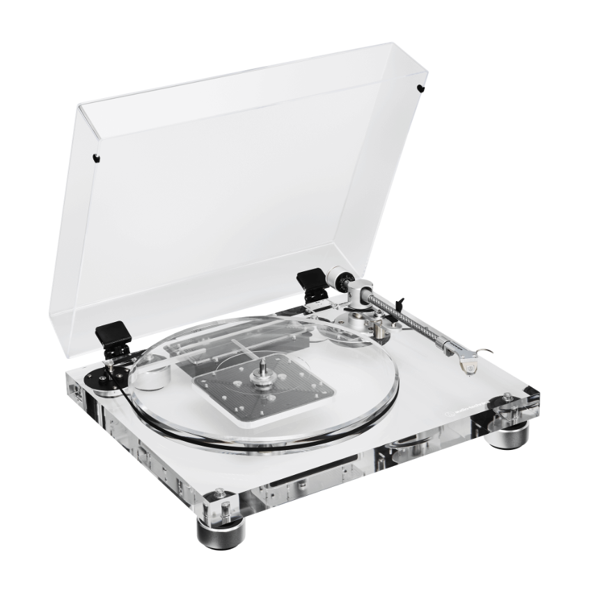 Audio Technica AT-LPA2 Belt Driven Turntable, with dustcover, angled image