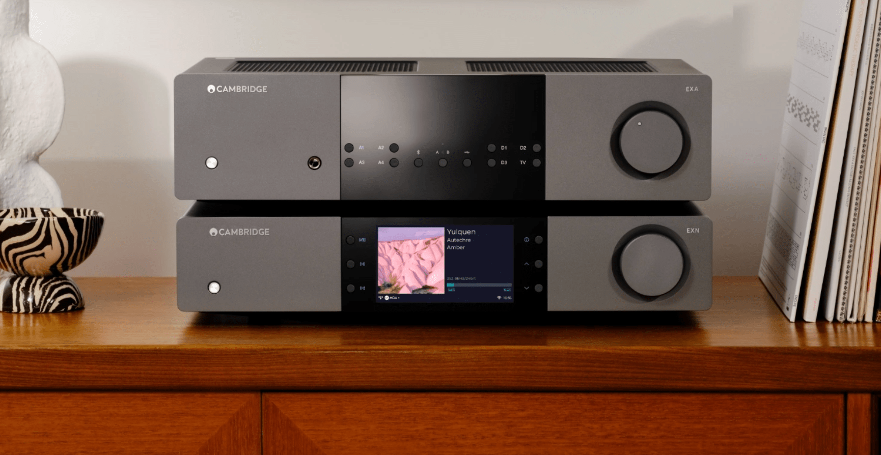 Cambridge Audio  EXN100 Network Player with EXA100 Integrated Stereo Amplifier