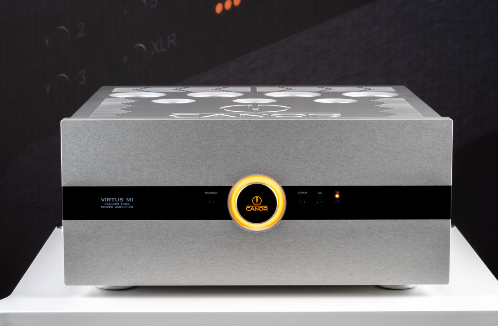 Canor Virtus M1 Vacuum Tube Power Amplifier in Silver. Front Image