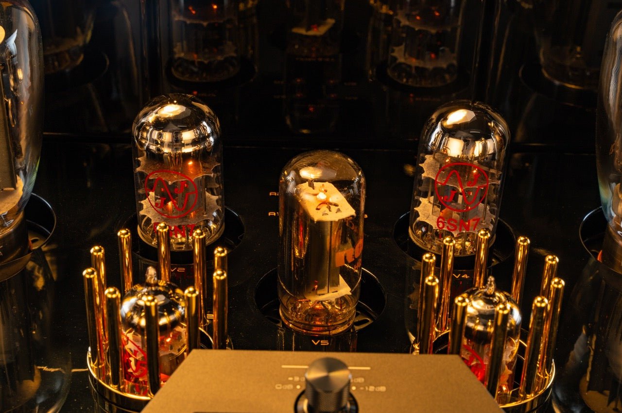 Cayin Soul 170P Class A Power Amplifier, tube closeup