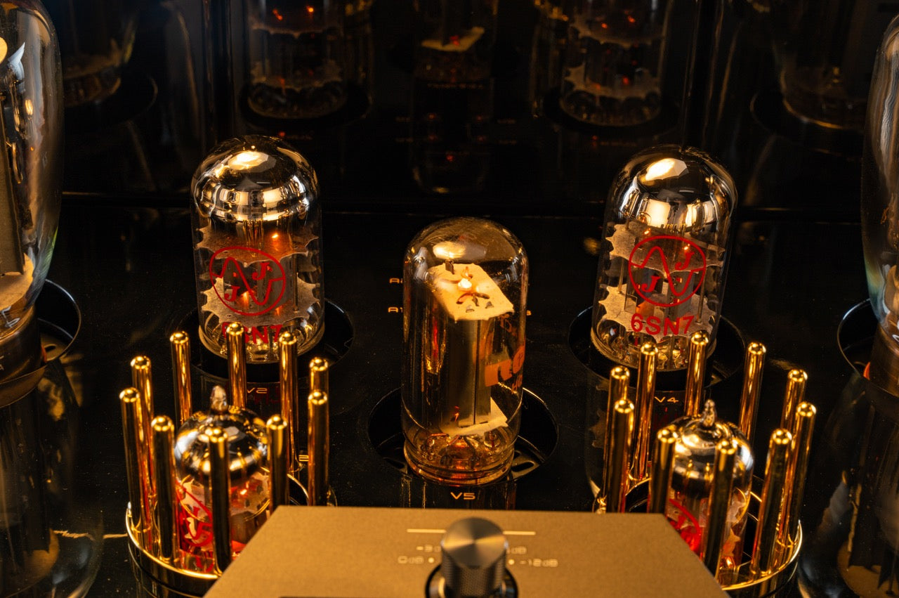 Cayin Soul 170P Class A Power Amplifier, tube closeup
