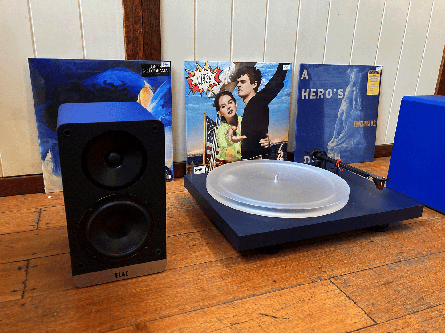 Combo Audio Bundles The Blue Balls Turntable Pack