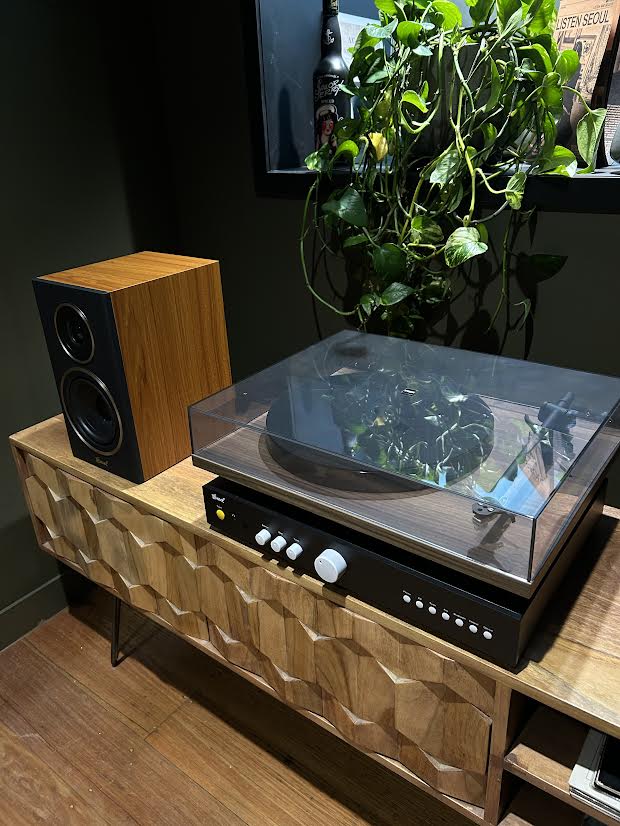 The Brain Freeze 2.0 Turntable Pack