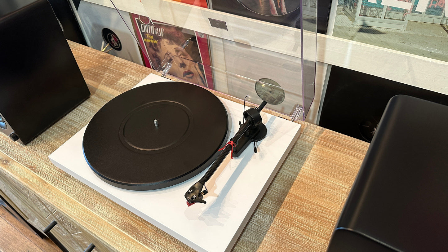 Combo Audio Bundles The Kanto-Lope Turntable Pack