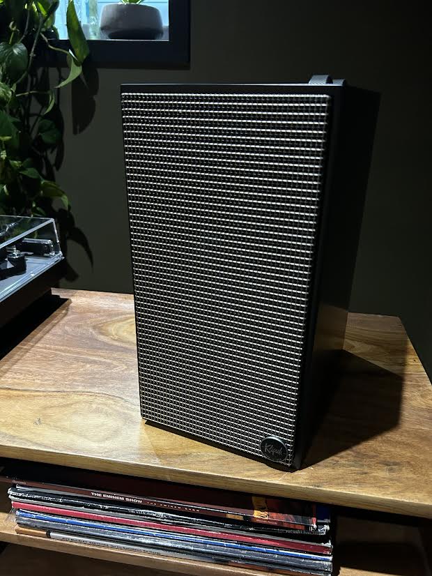 The Klipschnics Turntable Pack