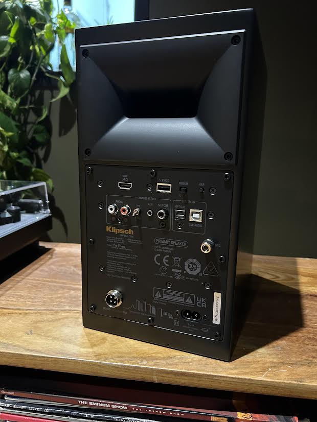 The Klipschnics Turntable Pack