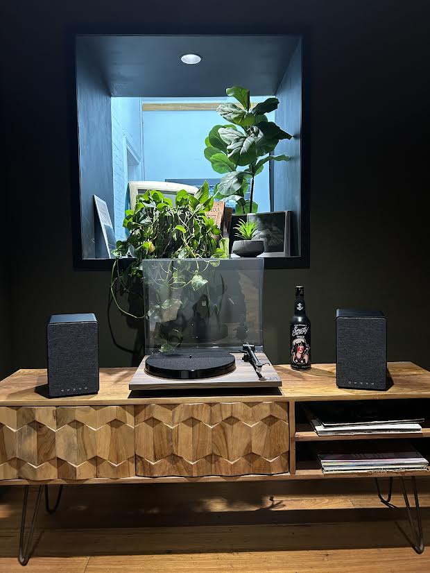 The Onkyo Yoyo Turntable Pack