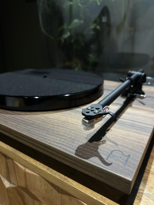 The Onkyo Yoyo Turntable Pack