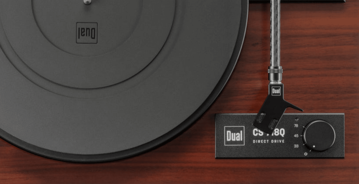 Dual CS-718Q Manual Turntable in Walnut RPM closeup