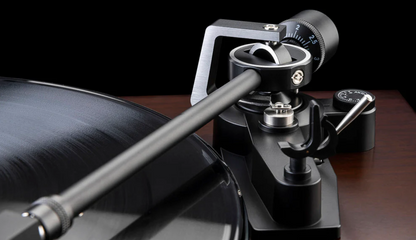 Dual CS-618Q Semi-Automatic Turntable in Walnut.  Twin Gimbal shown