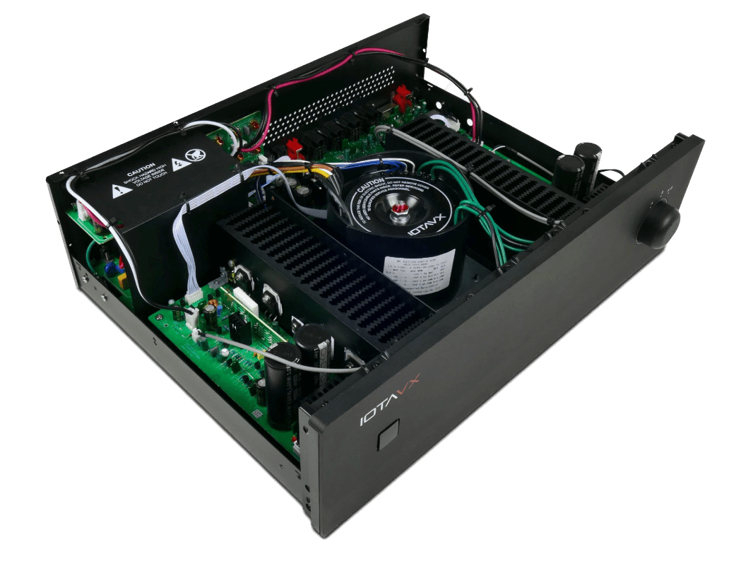 IOTA VX PA40 Class AB Stereo Power Amplifier, a peak inside