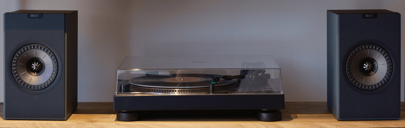 KEF Coda W Active Speakers & Audio Technica AT - LP120X USB Turntable BundleAudio BundlesVinyl RevivalVinyl Revival