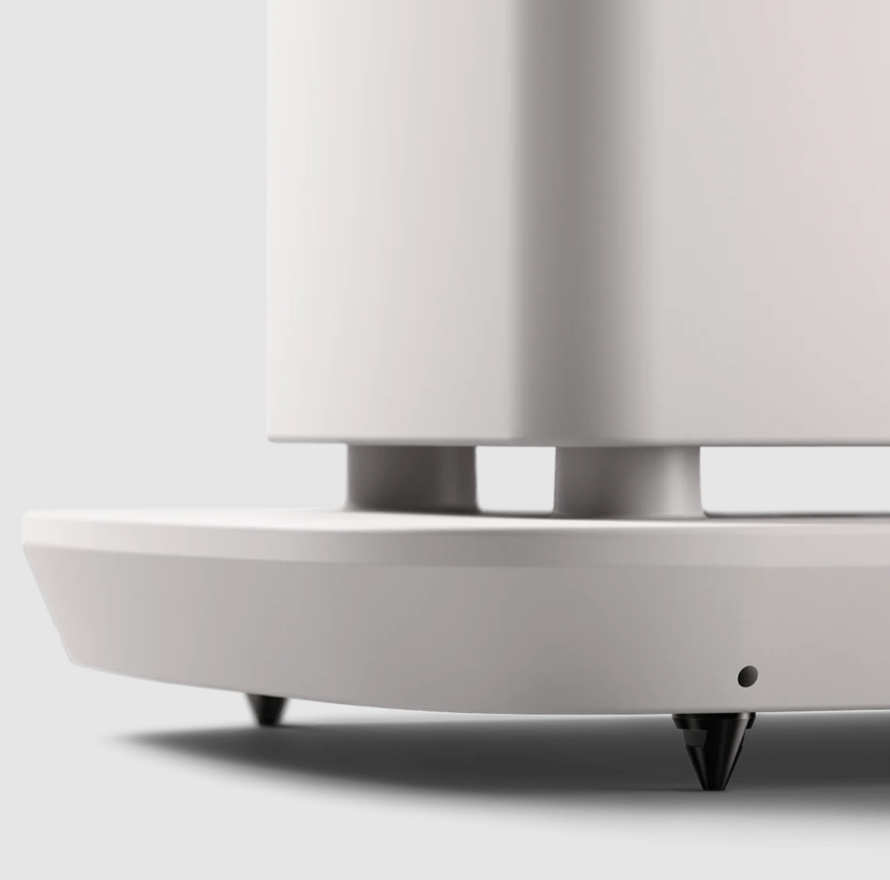 KEF LS60 Wireless Floorstanding Speakers Speakers in Mineral White. Base