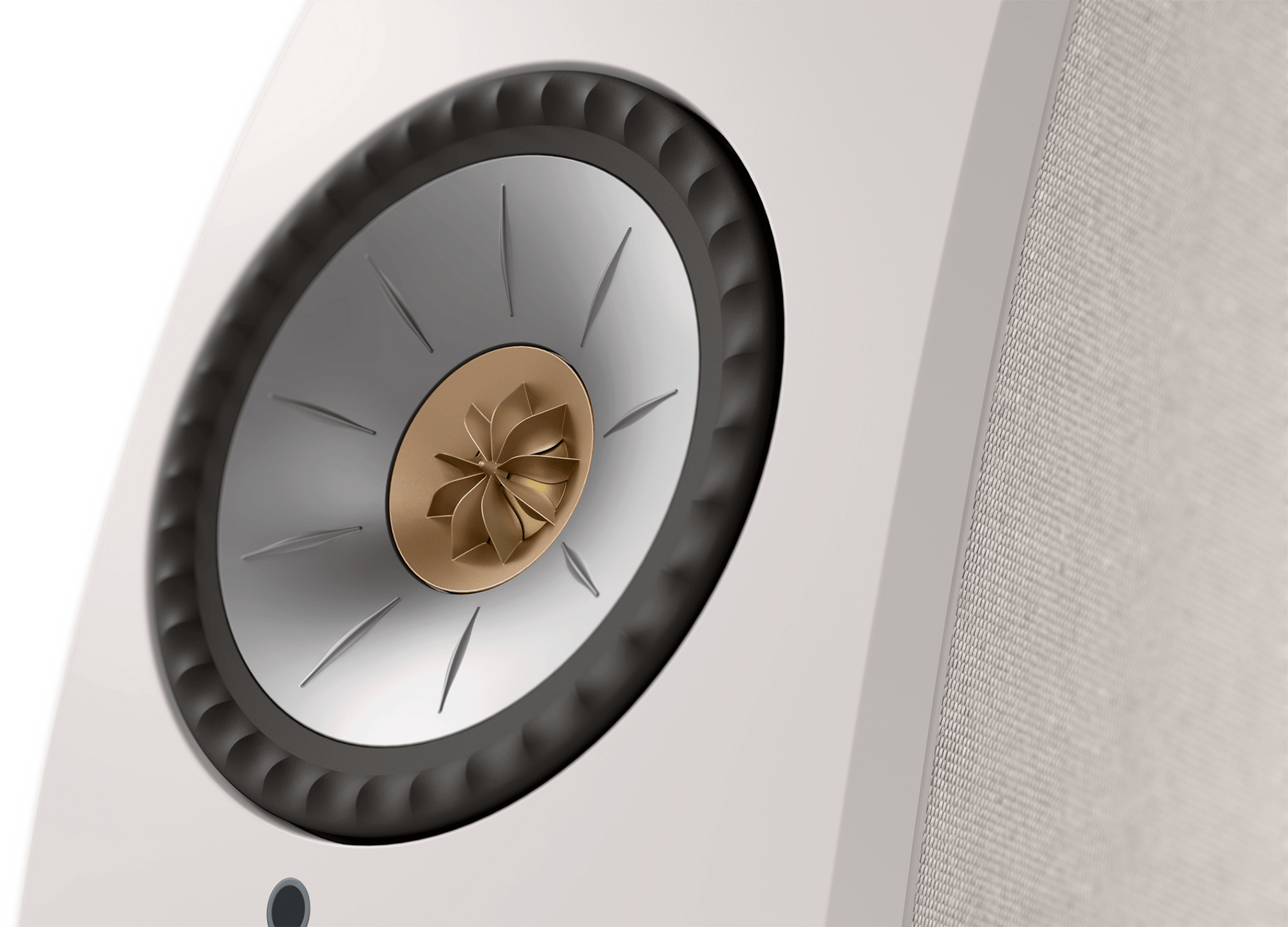 KEF LSX II Wireless Powered Bookshelf Speakers in Cotton White. Tweeter