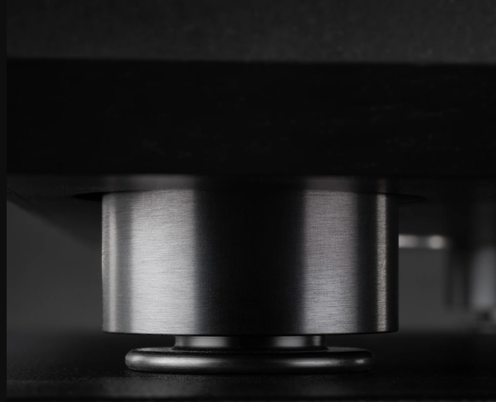 Mobile Fidelity (MoFi Electronics) MasterDeck Turntable, with pre-fitted UltraGold MC cartridge. Image of Anti Vibration Feet by HRS