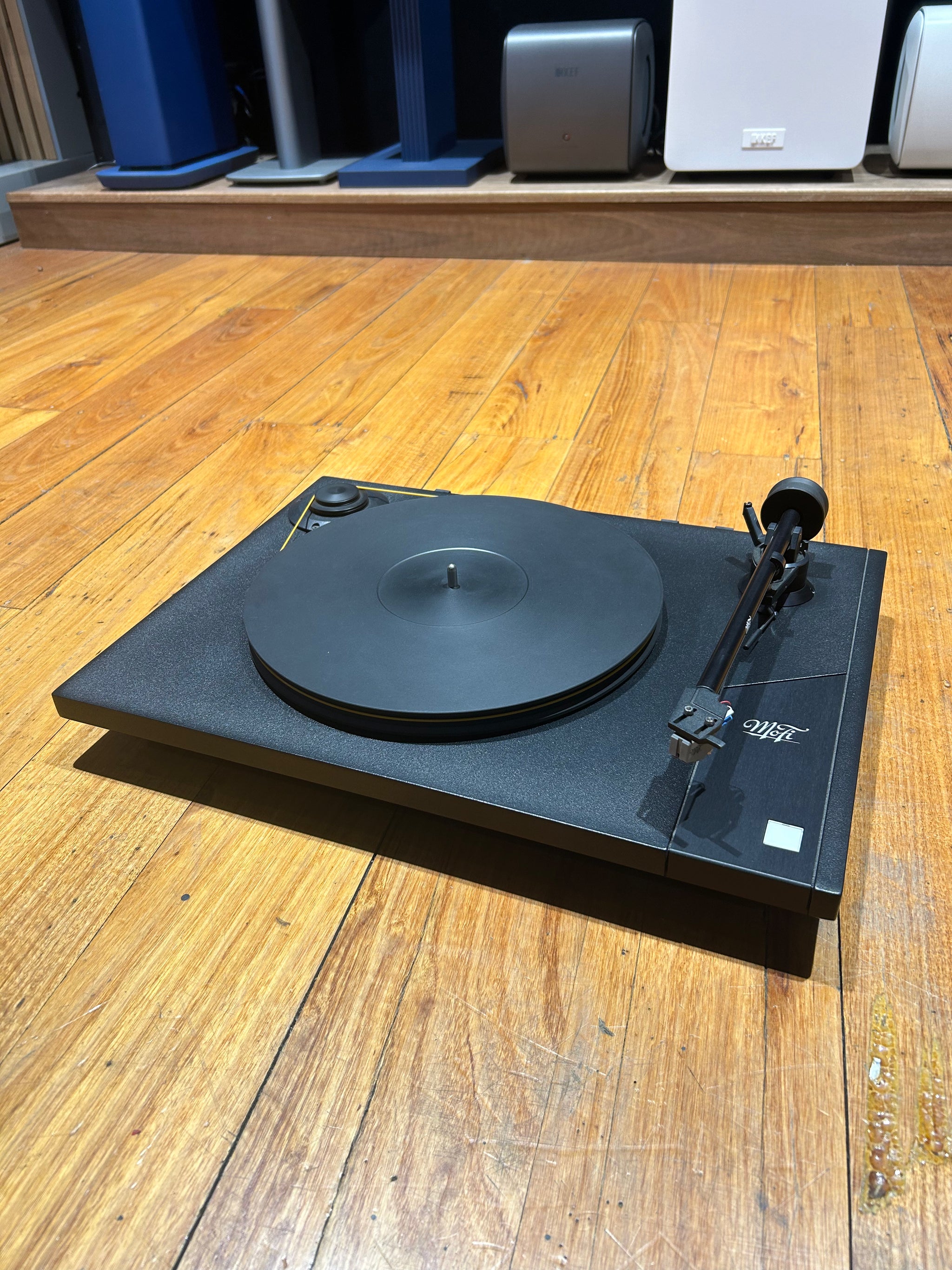 Mobile Fidelity StudioDeck Turntable (Ex-Display, No Lid, No Cartridge)