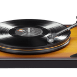 MoFi Electronics American Vintage Turntable, front