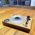 Music Hall MMF 7.3se Turntable