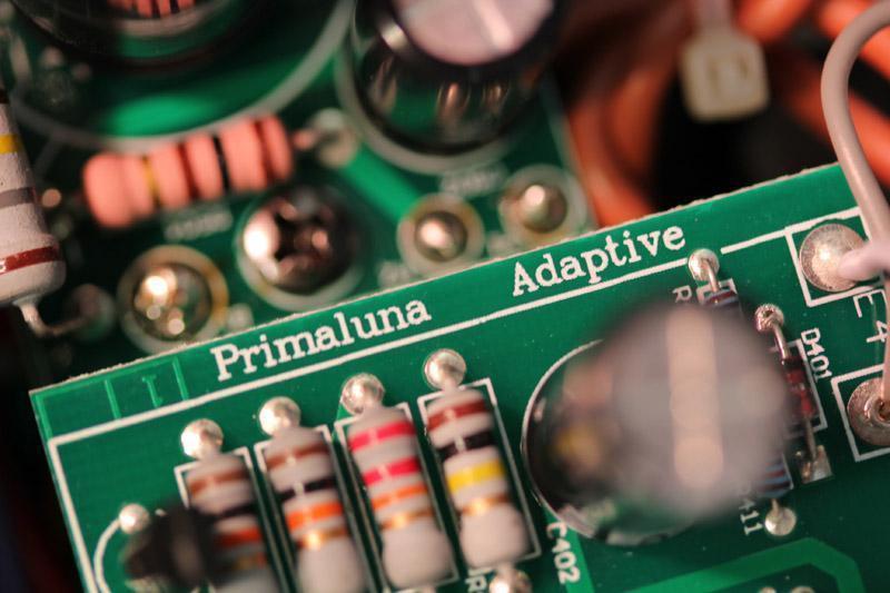 PrimaLuna Integrated Amplifiers PrimaLuna EVO 300 Tube Integrated Amplifier